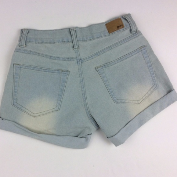 New Roebuck And Co. Missy Insane Midi Shorts - Picture 2 of 2